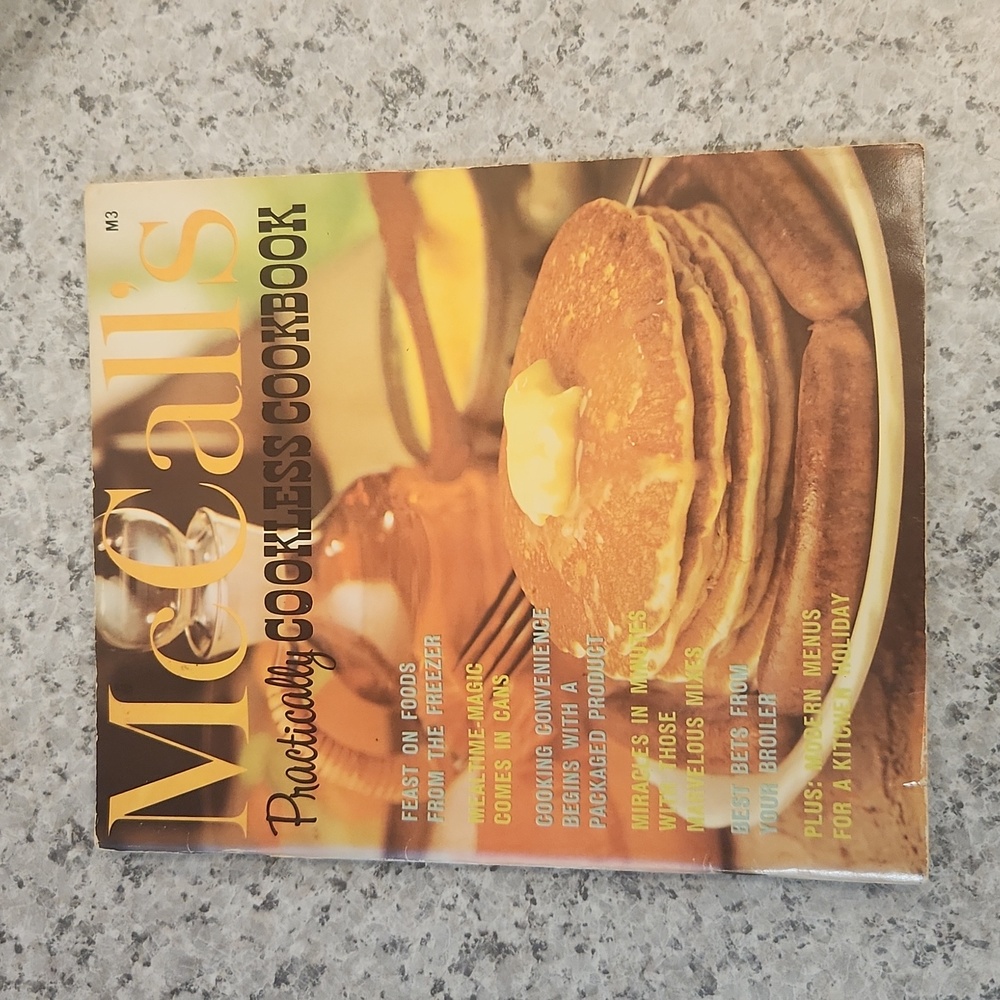Vintage McCalls Practically Cookless Cookbook - Picture 3 of 13